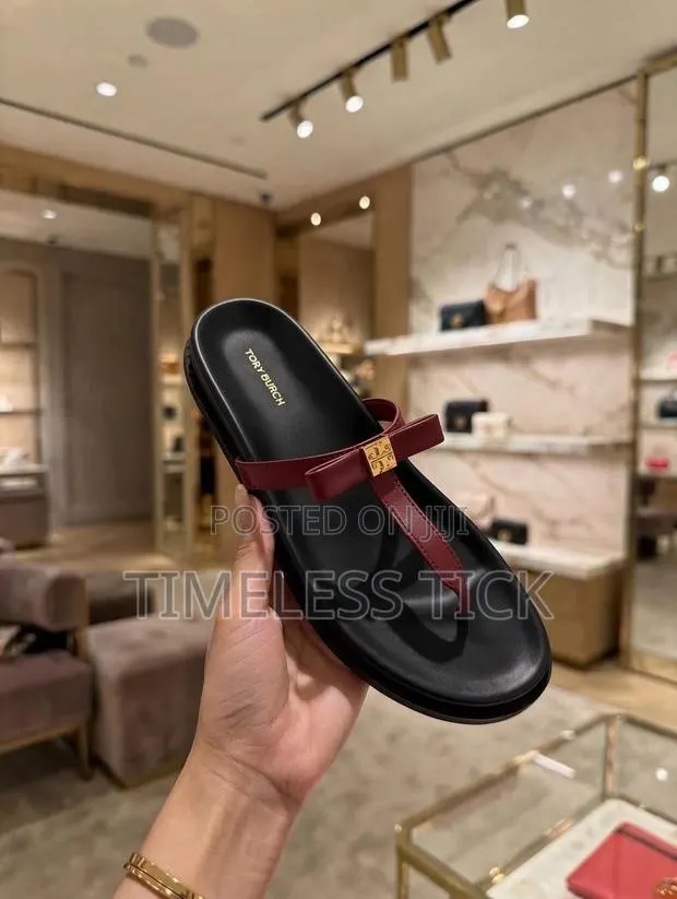 Tory Burch Ladies Slippers · Photo 1