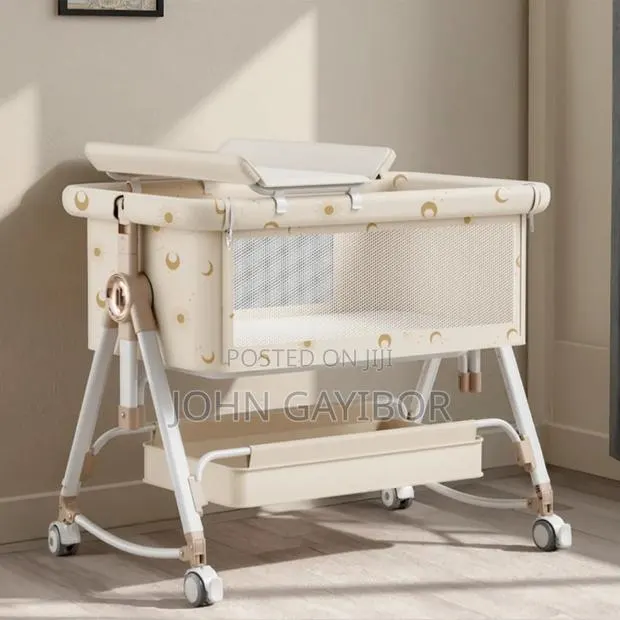 Modern Baby Bedside Crib /Bed With Mosquito Net And Changing Table · Photo 2