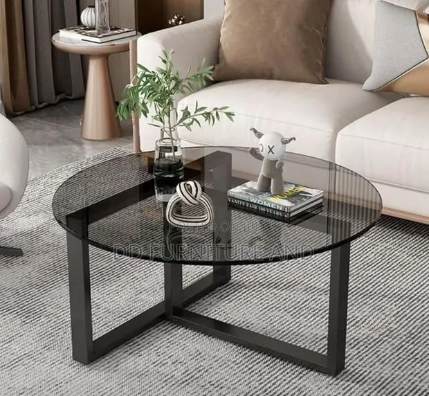 Mid-Century Glass Center Table · Photo 1