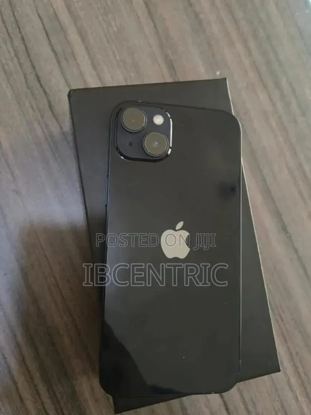 Apple iPhone 14 Plus 128 GB · Photo 2