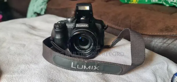 Panasonic Lumix DMC-Fz18 · Photo 1