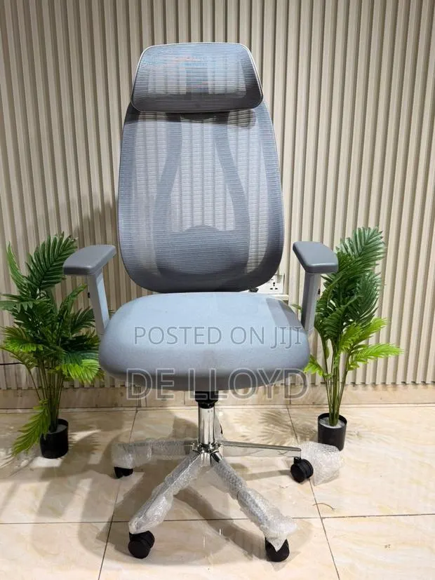 Office Chair · Photo 1