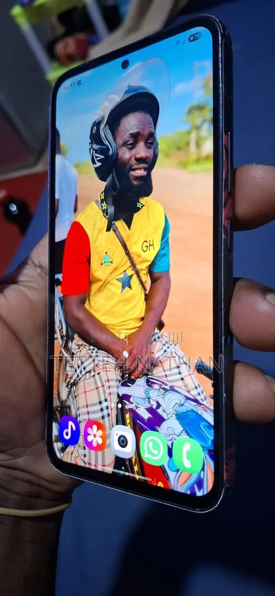 Samsung Galaxy A54 5G 256 GB Black · Photo 1