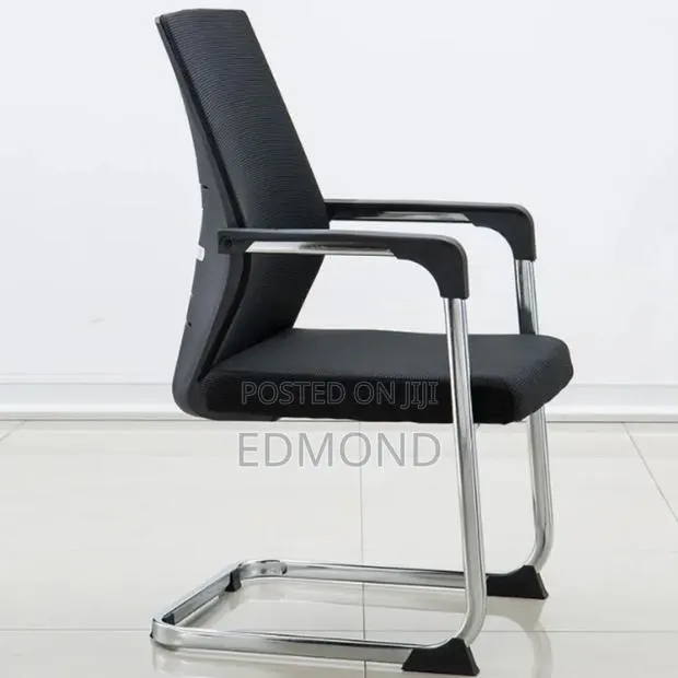 Visitor Chairs · Photo 1