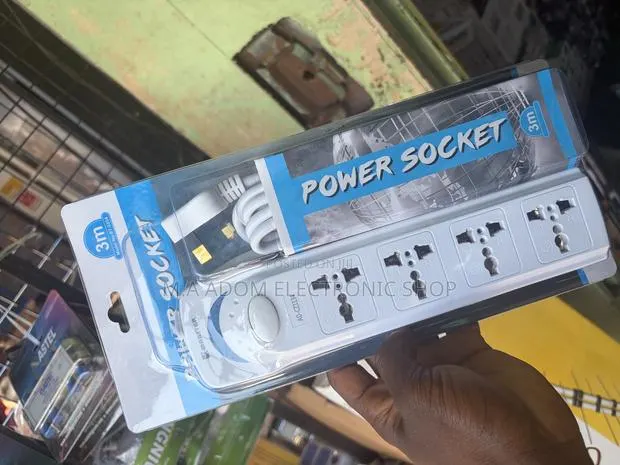 Power Socket Extension Board 4 Way · Photo 1