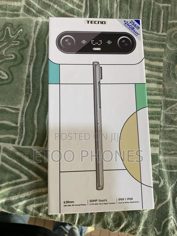 New Tecno Camon Slim 256 GB White · Photo 1