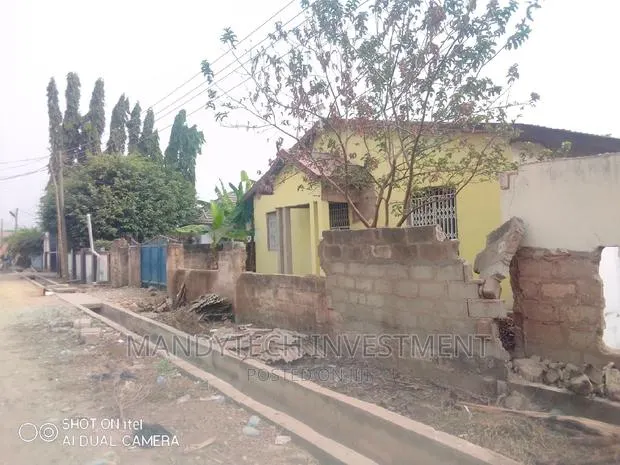 First Class Land at Ashongman · Photo 1