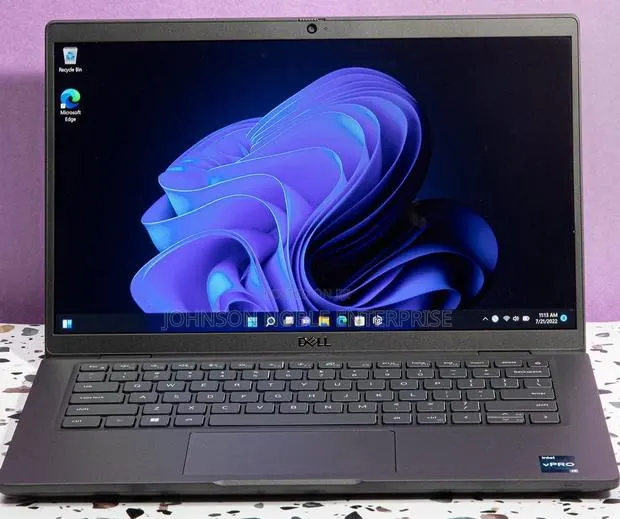 Laptop Dell Latitude 7330 16GB Intel Core i7 SSD 256GB · Photo 1