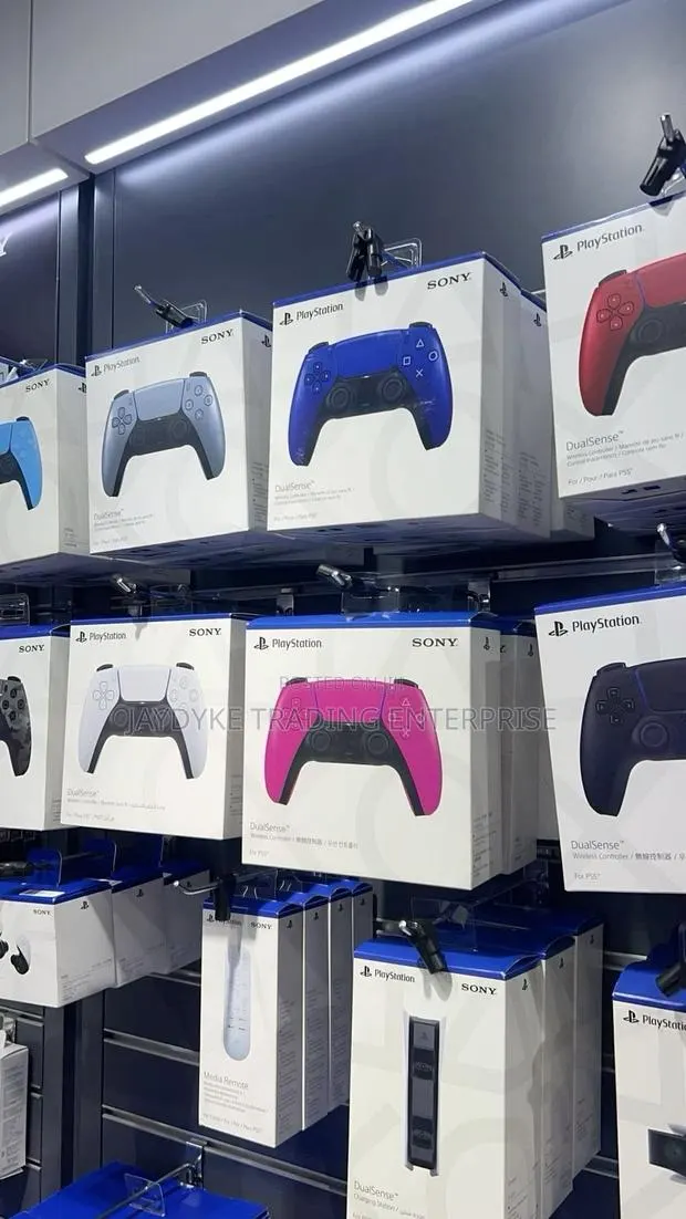 Ps5 Controllers · Photo 1