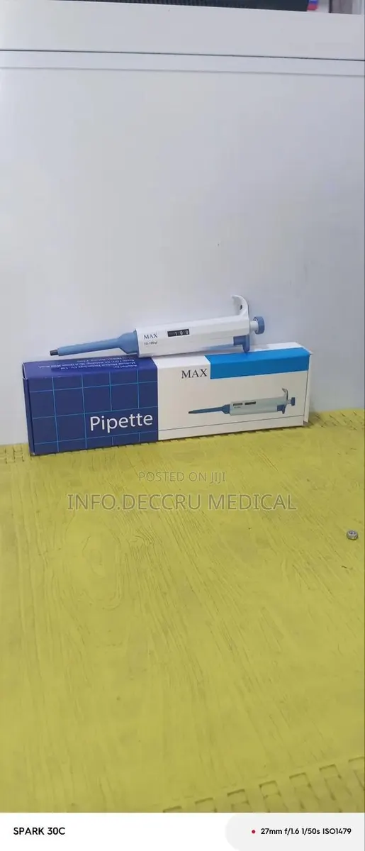 Microscope Pipette · Photo 1