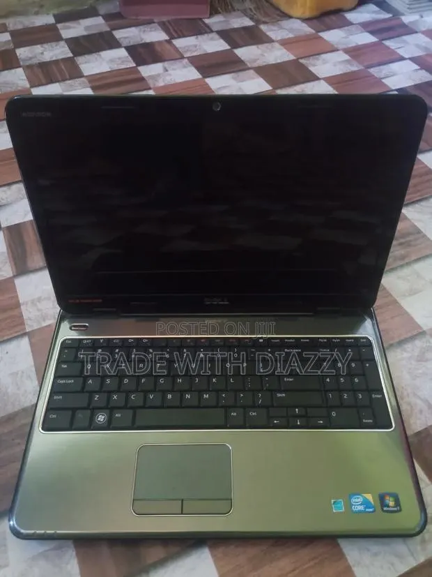 Laptop Dell Inspiron 15 8GB Intel Core I3 SSD 512GB · Photo 1