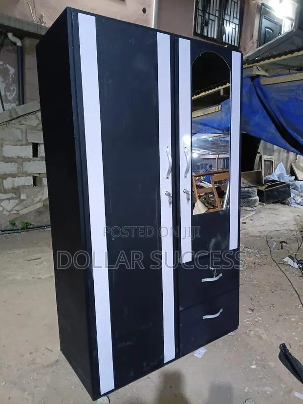 Affordable 2 in 1 Black With Slide White · Photo 1