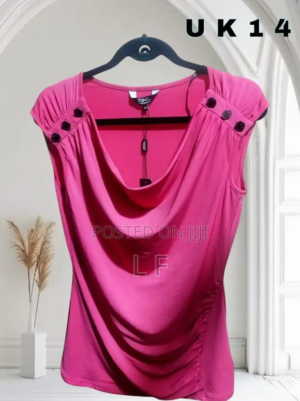Fashion Top Wallis · Photo 1