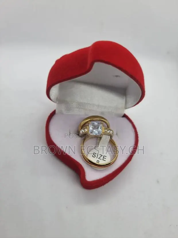 3 Set Engagement Rings · Photo 1