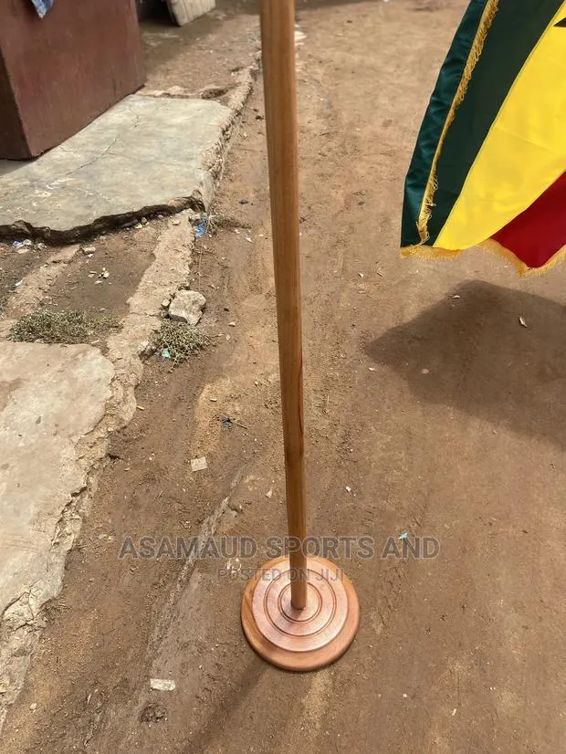 Cooperate Flag Stand At Cool Price · Photo 1
