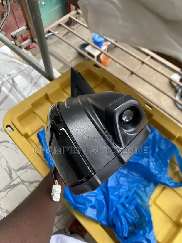 Honda Civic 2016-2017-2018-2019-2020-2021 Mirror With Camera · Photo 1