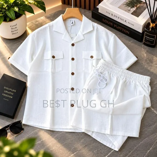 Men 2- Piece Wear · Photo 1