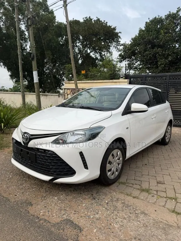 Toyota Vios 2017 White · Photo 1