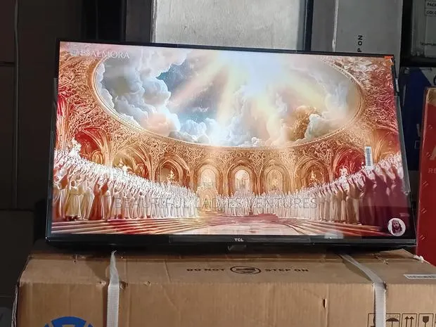TCL 32-Inch Hd Tv With Stylish Design · Photo 1