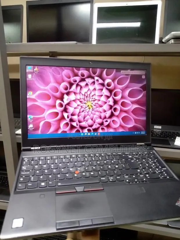 Laptop Lenovo ThinkPad P51 32GB Intel Core i7 SSD 512GB · Photo 1