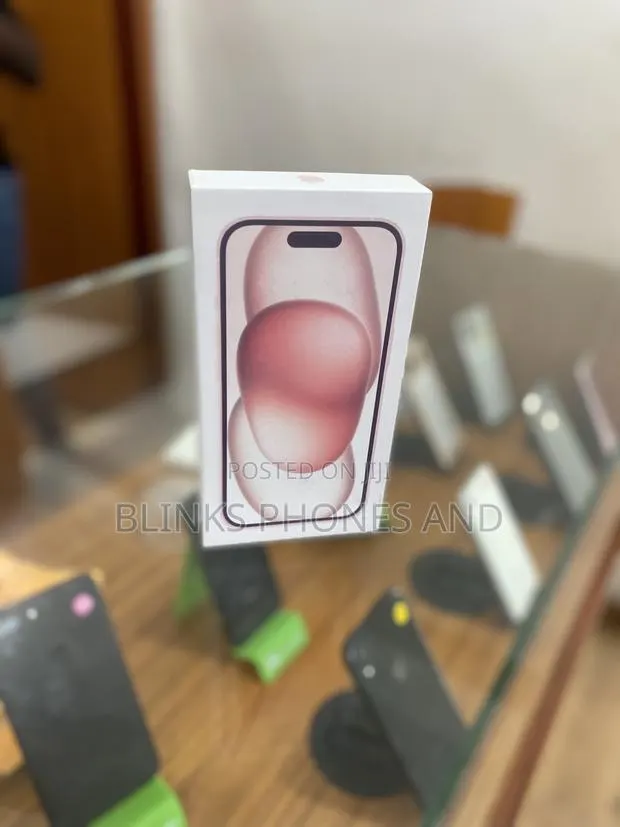 New Apple iPhone 15 Plus 256 GB Red · Photo 1