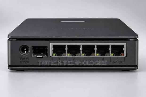 E62iUGS-2axD5axT - Mikoritk hAP Ax S Triple-Chain 5 GHz Radio · Photo 1