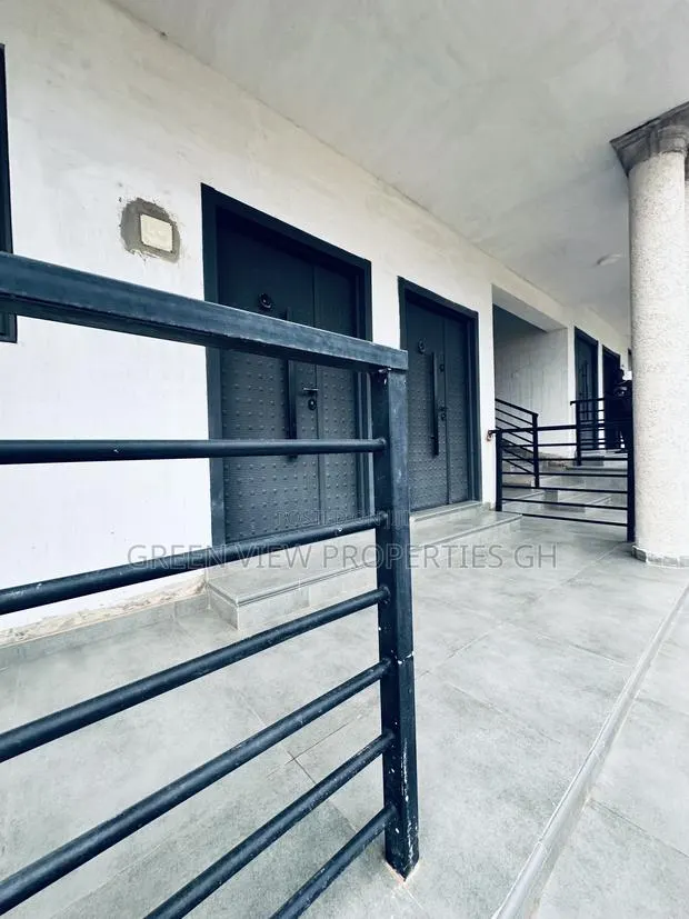3bdrm Apartment in West Hills Mall Area for rent · Photo 1