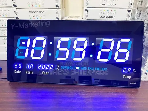 LED Digital Calendar Clock With Temperature Display · Photo 1