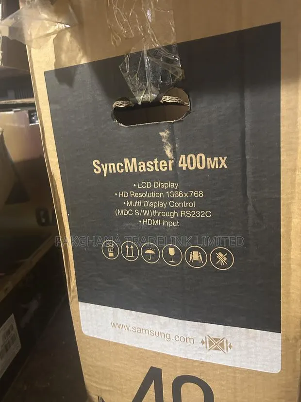 Samsung SyncMaster 400MX LCD Display · Photo 1
