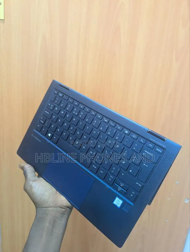 Laptop HP Elite Dragonfly G3 16GB Intel Core i5 SSD 256GB · Photo 1