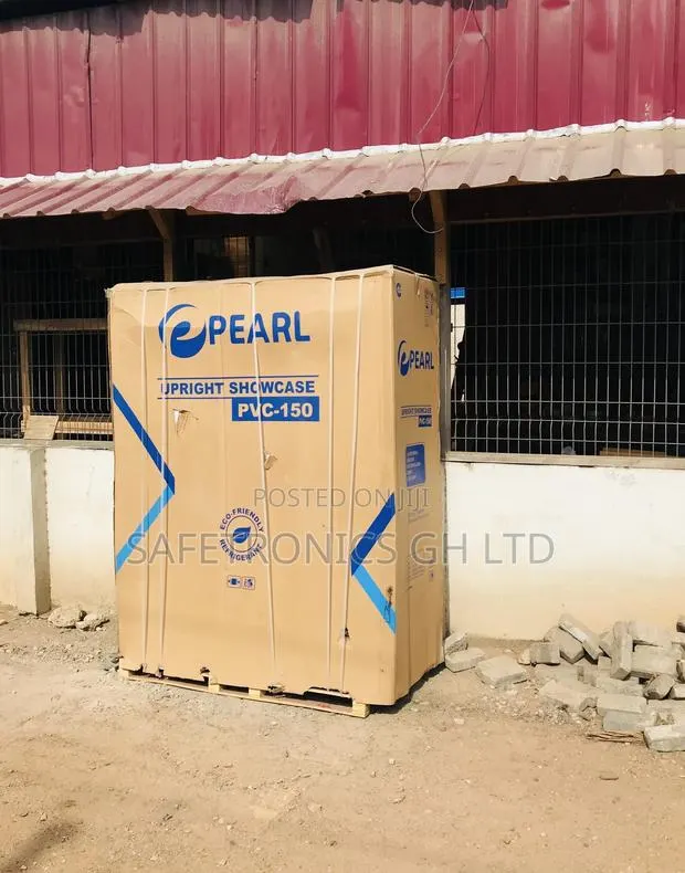 Affordable 3 Doors Pearl PVC-150 Display Fridge · Photo 1