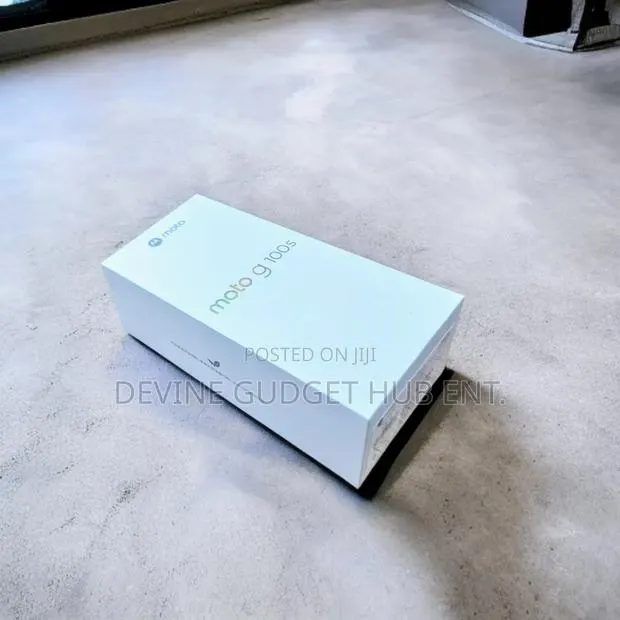 New Motorola Moto G100 256 GB Blue · Photo 1