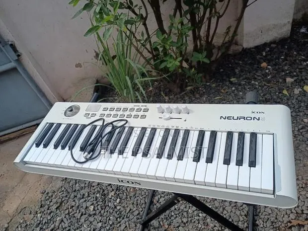 Neuron 5 Icon 49keys USB/Midi Midi Controller · Photo 1