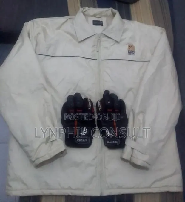 Motor Bike Riding Jacket With Hand Glove · Photo 1