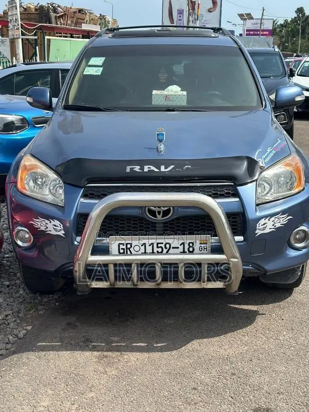 Toyota RAV4 2012 Blue · Photo 1