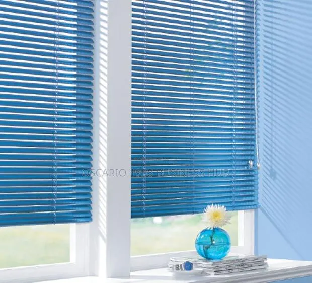 Velvet Dream Modern Venetian Window Curtain Blinds · Photo 1