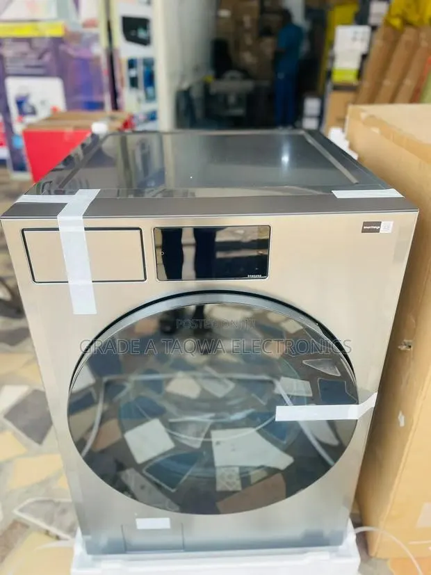 Front-Load Design Samsung 22-Kg Wash and Dry Washing Machine · Photo 1
