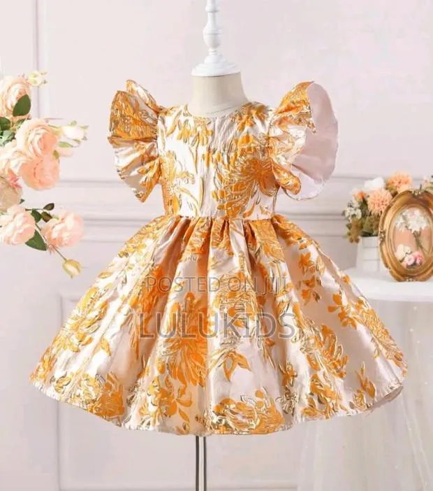 Luxury Brocade Dress · Photo 1