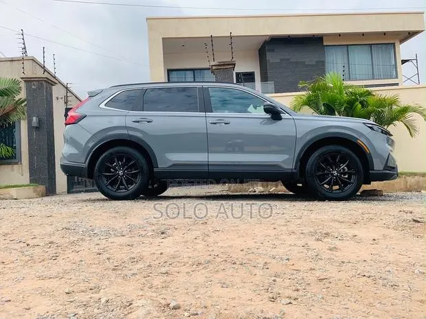 Honda CR-V 2025 Gray · Photo 6