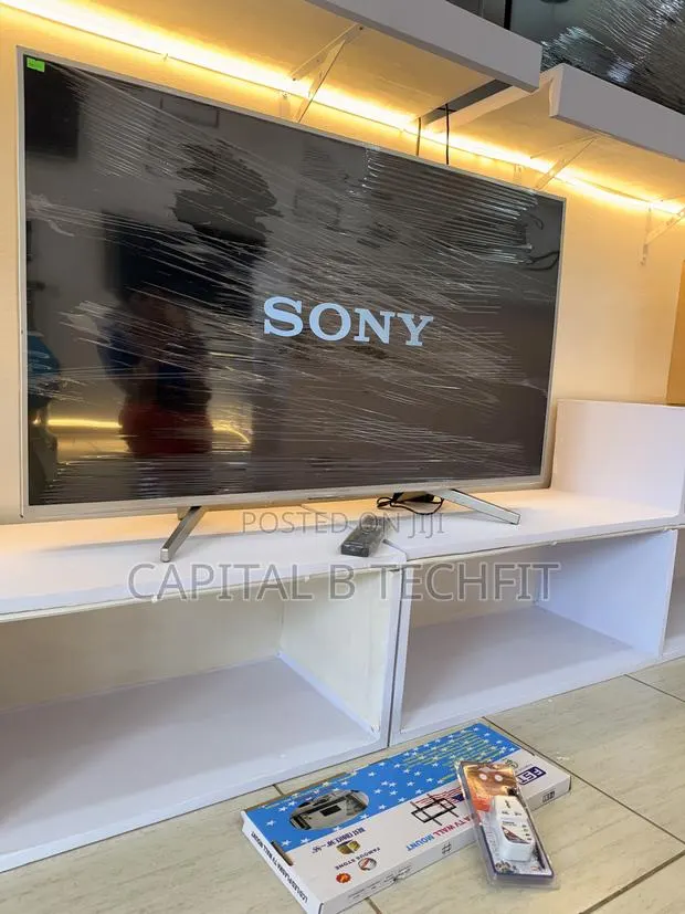 49inches Full Digital Satellite Android UHD HDR Smart SONY TV · Photo 1