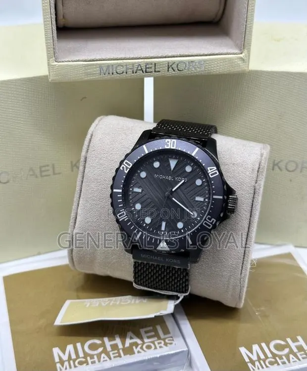 Michael Kors Mesh Watch · Photo 1