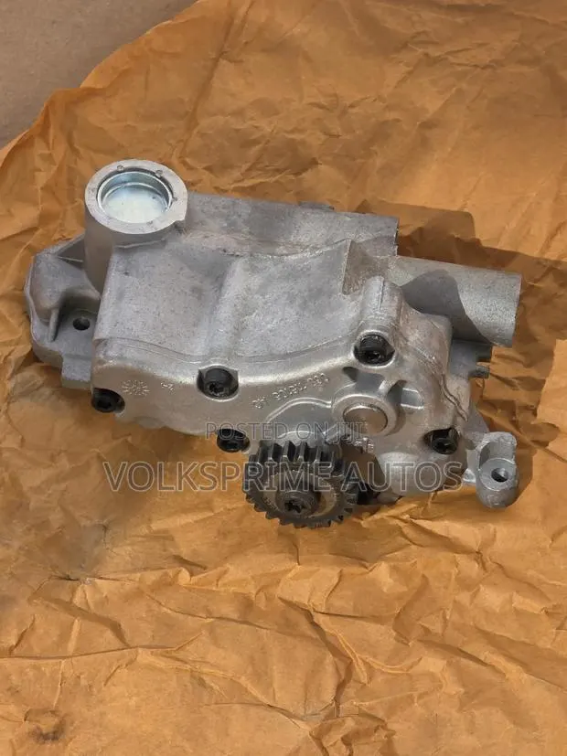 Engine Oil Pump Fit VW Golf, Jetta,Tiguan With 1.8l/2.0 Tubor Engines · Photo 1
