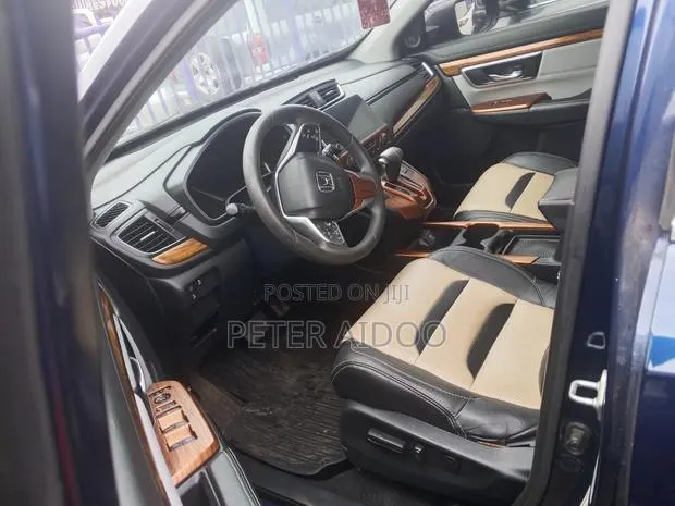 Honda CR-V 2018 Blue · Photo 1