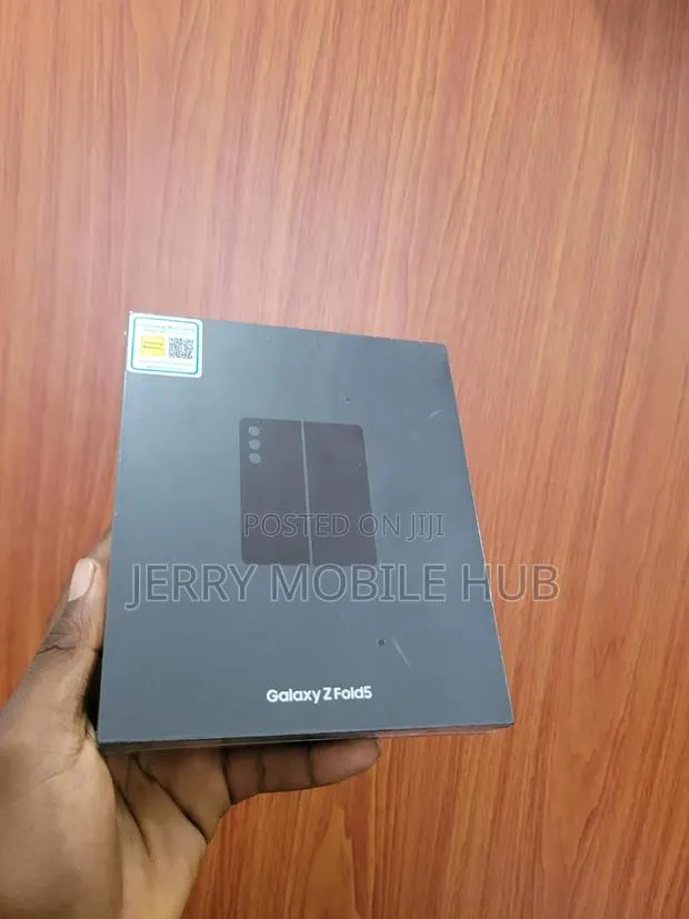 New Samsung Galaxy Z Fold 5 1 TB · Photo 1