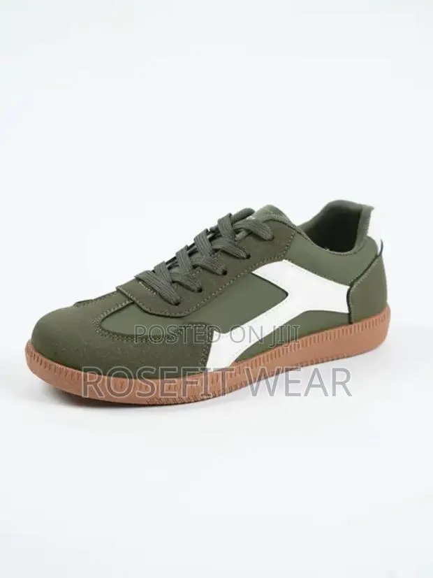 Sneakers for Ladies · Photo 1