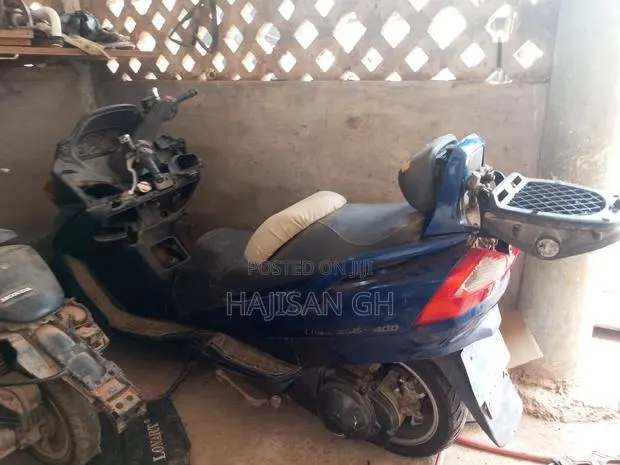 Suzuki Burgman 2020 Blue
