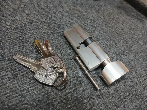 Knob Door Cylinder · Photo 1