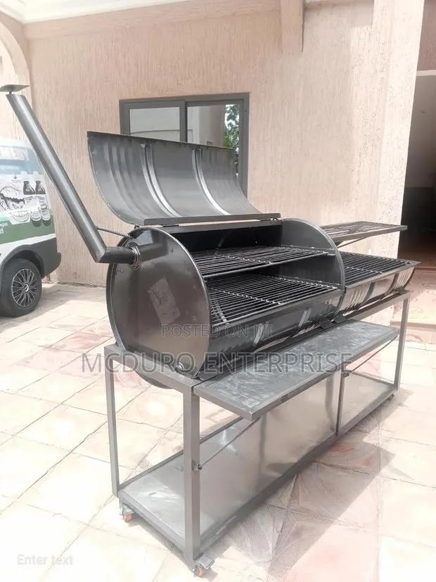 Charcoal Barbecue Grill · Photo 2