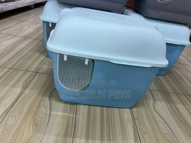 Cats and Kittens Liter Box · Photo 1