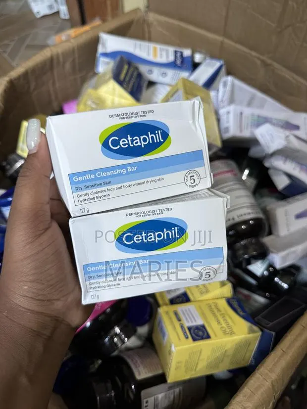 Cetaphil Bar Soap · Photo 1